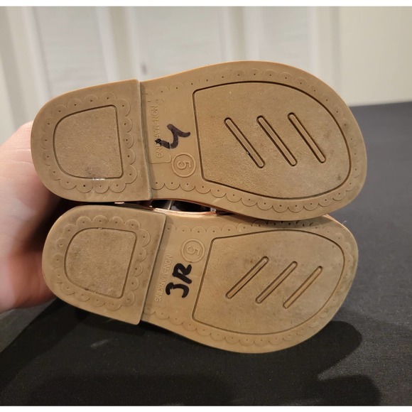 Silver Sandels - Picture 4 of 5